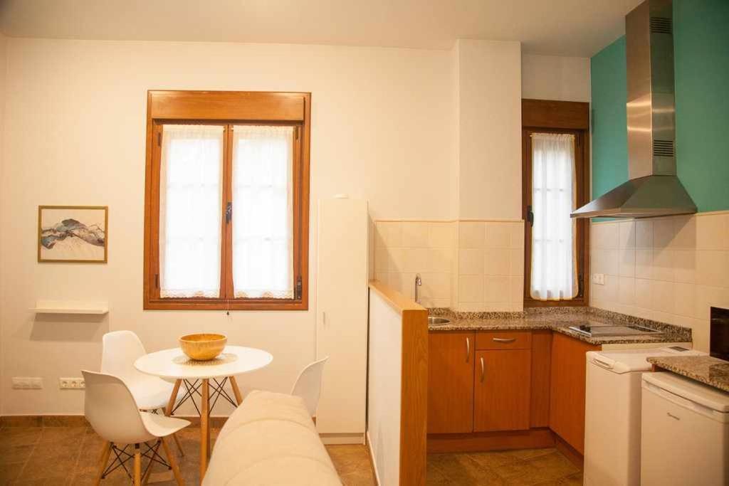 Cumbres De Los Picos Apartamento Buhos Poo  Exterior photo